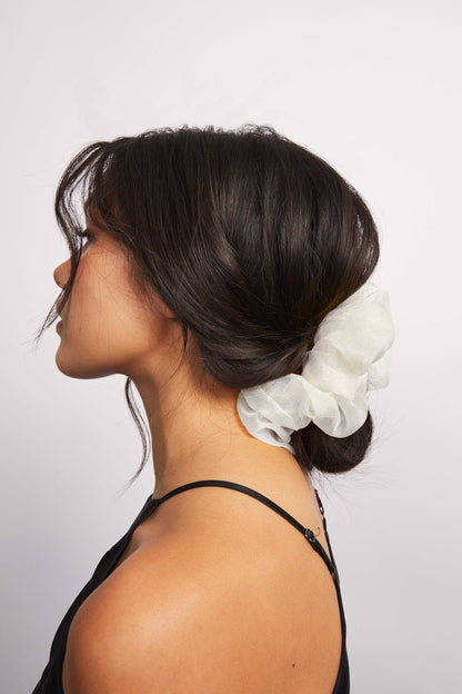 Savannah Scrunchie- Ivory